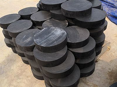 维西县板式橡胶支座由若干层橡胶片与薄钢板经加压硫化